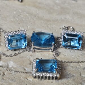 Conjunto em ouro branco 18K rodinado com topázio Swiss e diamantes